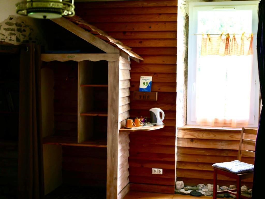 Bed and Breakfast Les Jardins De Lumiere Брюск Экстерьер фото