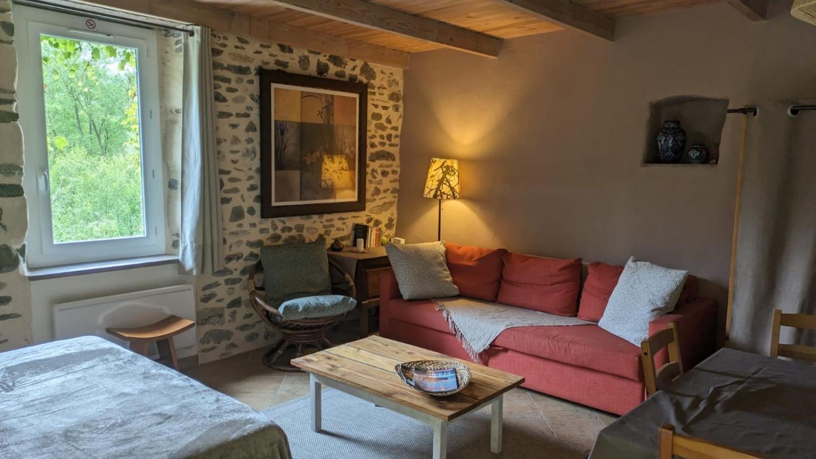 Bed and Breakfast Les Jardins De Lumiere Брюск Экстерьер фото